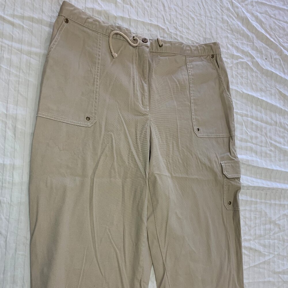 🦚 CITY BLUES BY KORET WOMENS CARGO CAPRIS PANTS SIZE 20W 🦚